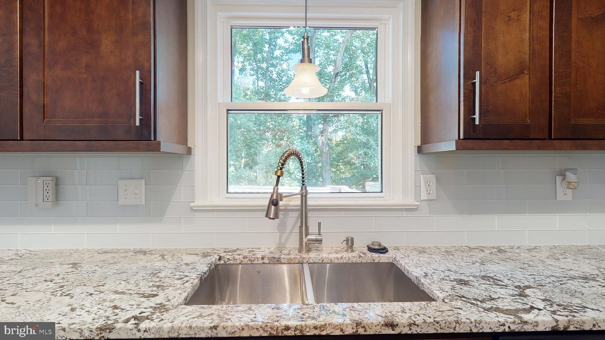 2825 Gunarette Way Silver Spring, MD 20906 - Photo 9 of 75 Gallery Image 9
