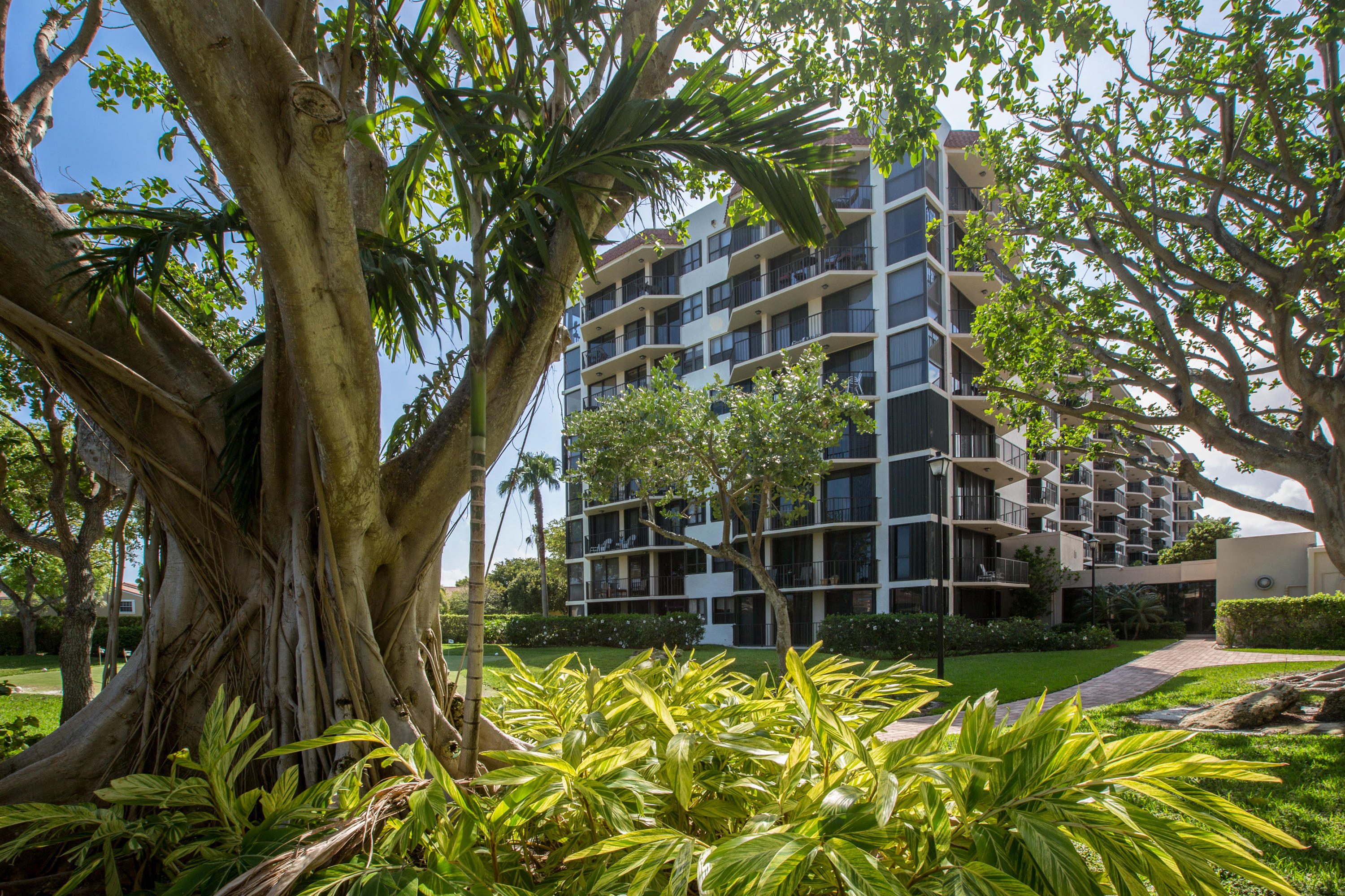 859 Jeffery Street, Unit 303 Boca Raton, FL 33487 - Photo 12 of 23 23