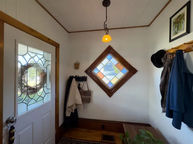 $245,000 | 2 Lincoln Street, Eastport, ME 04631