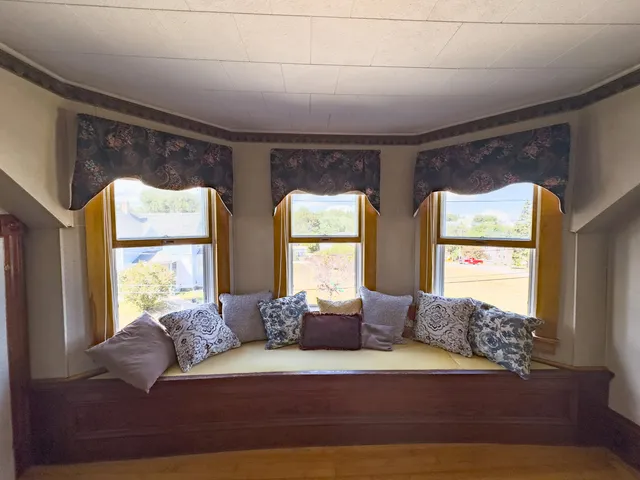 $245,000 | 2 Lincoln Street, Eastport, ME 04631