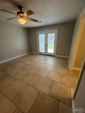 $2,200 | 3890 Sail Wind Drive, Gulf Breeze, FL 32563