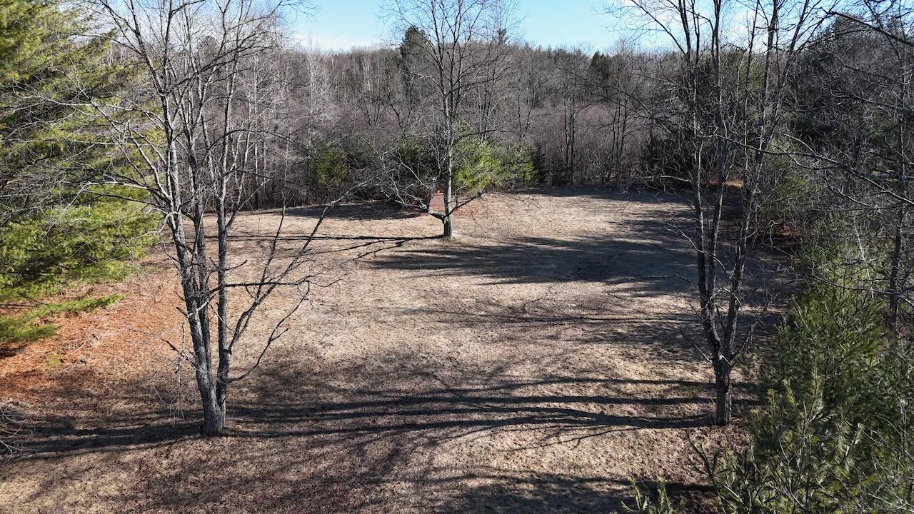 20334 11 Mile Road Leroy, MI 49655 - Photo 9 of 57 006