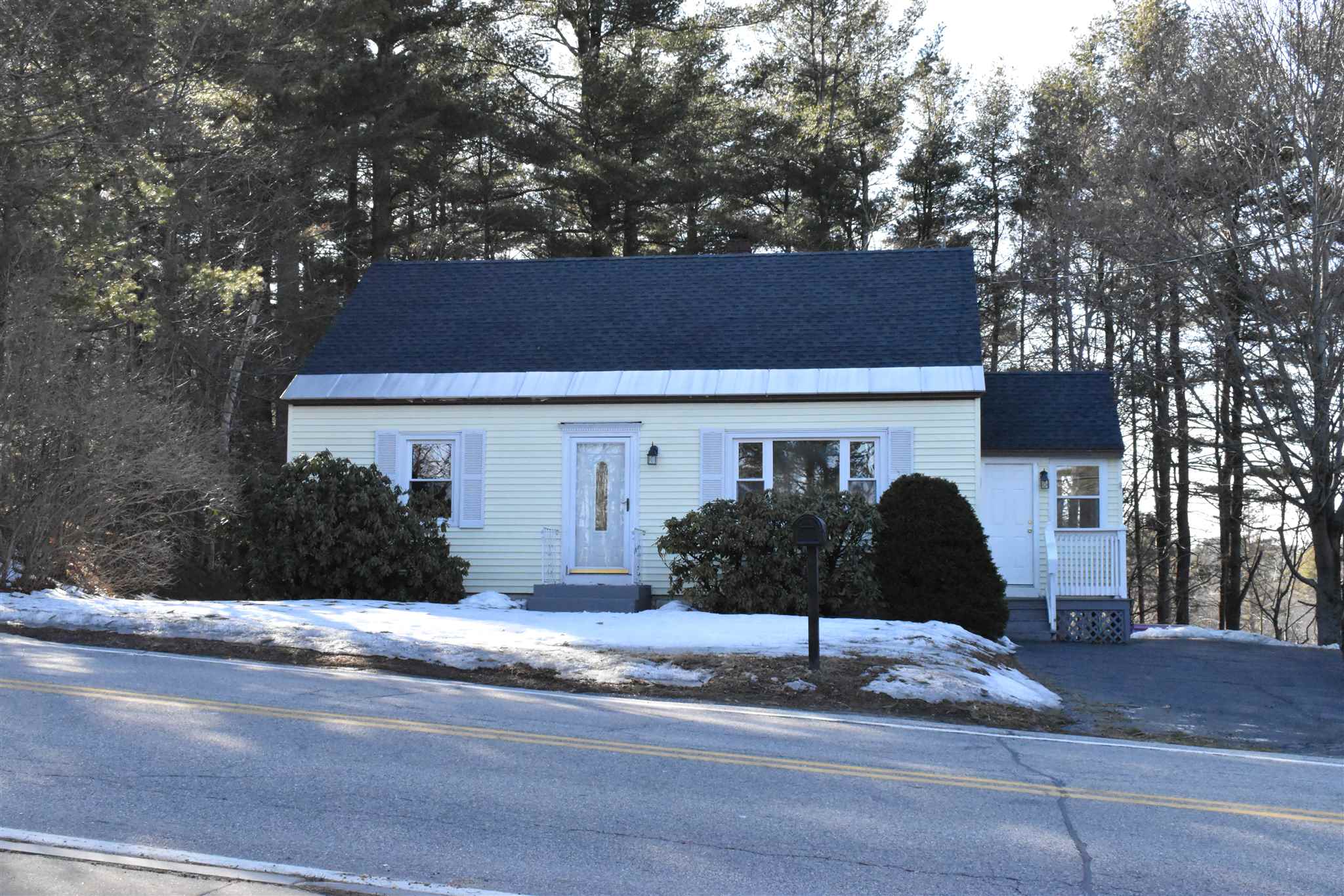 101 Back River Road Dover, NH 03820 - Photo 1 of 25