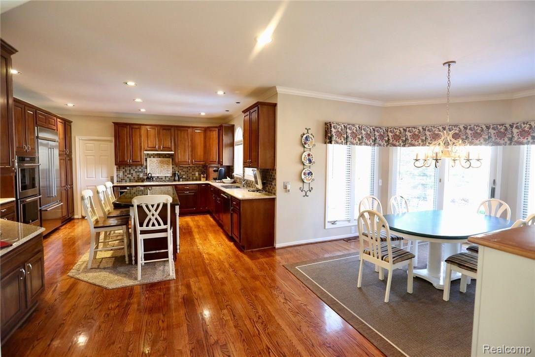 5726 Kirkridge Trail Rochester, MI 48306 - Photo 10 of 31 10.jpg