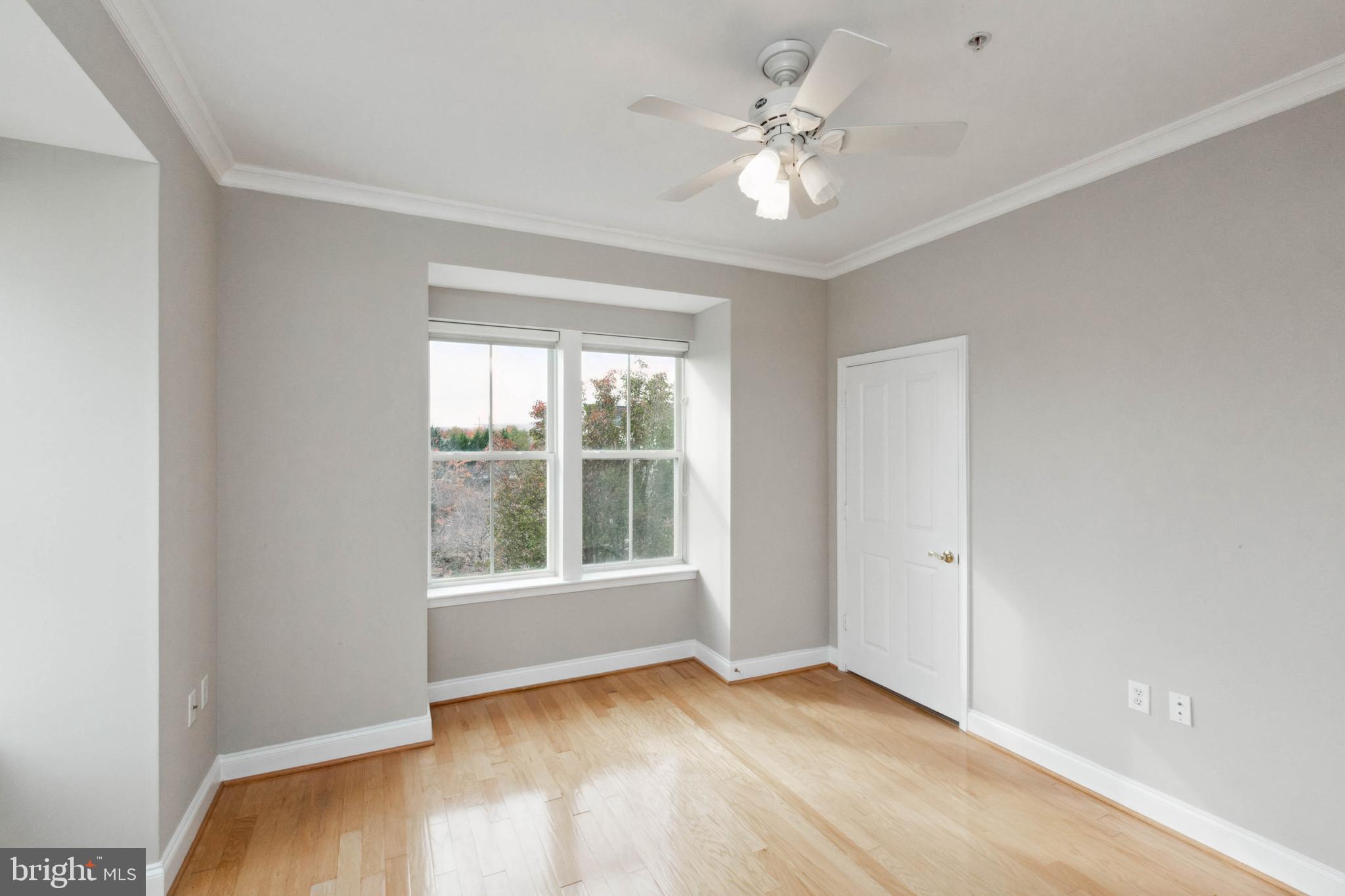 2500 Waterside Drive, Unit 405 Frederick, MD 21701 - Photo 25 of 45 Second bedroom.