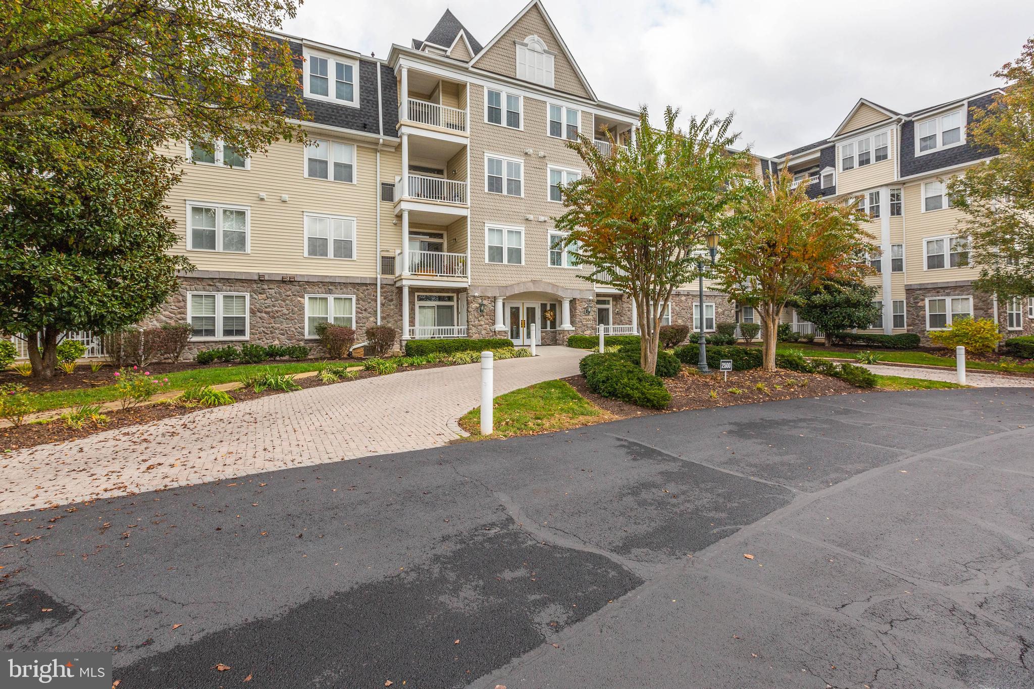 2500 Waterside Drive, Unit 405 Frederick, MD 21701 - Photo 4 of 45 Newer roof.