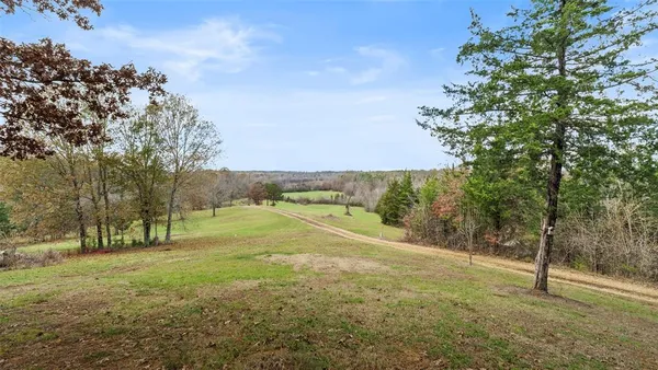 $614,900 | 150 Twin Creeks Lane, Lockesburg, AR 71846