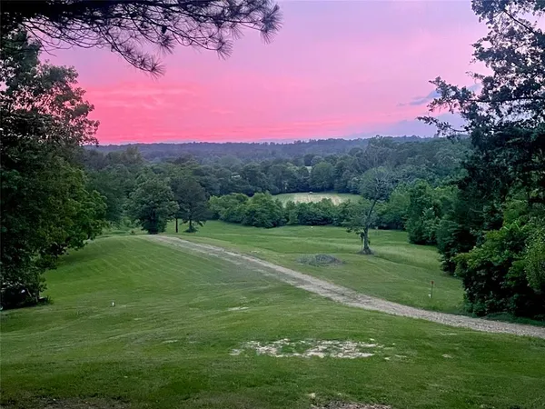 $614,900 | 150 Twin Creeks Lane, Lockesburg, AR 71846