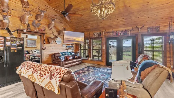 $614,900 | 150 Twin Creeks Lane, Lockesburg, AR 71846