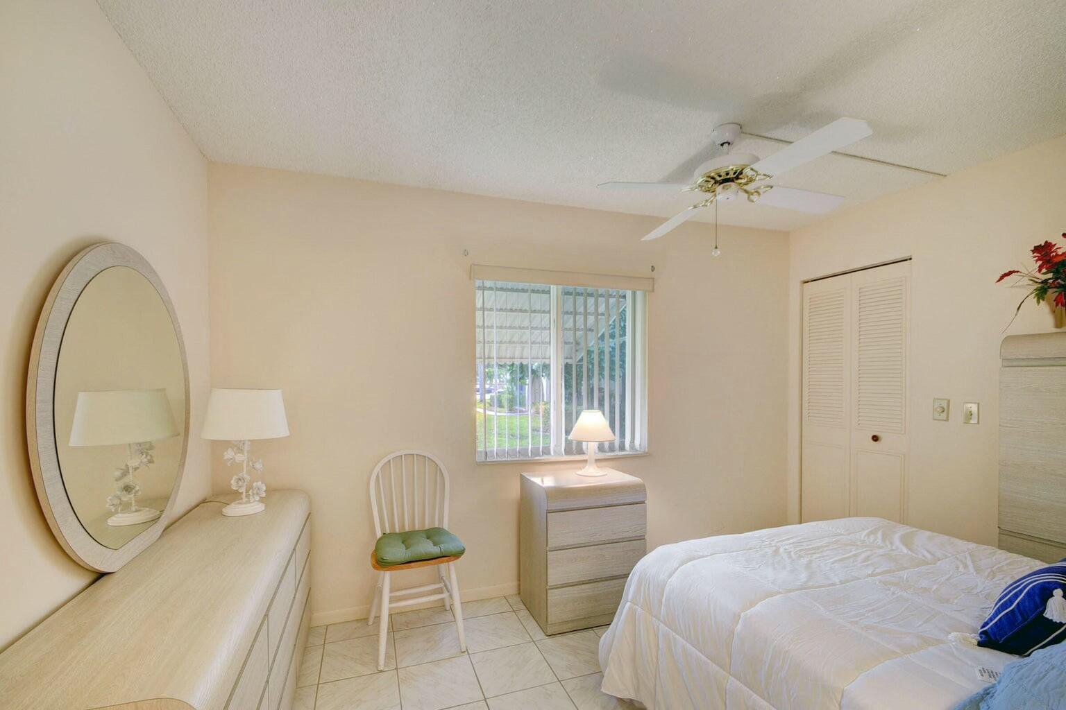 334 Pine Ridge Circle, Unit C1 Greenacres, FL 33463 - Photo 9 of 23 tempImageaxyNz7