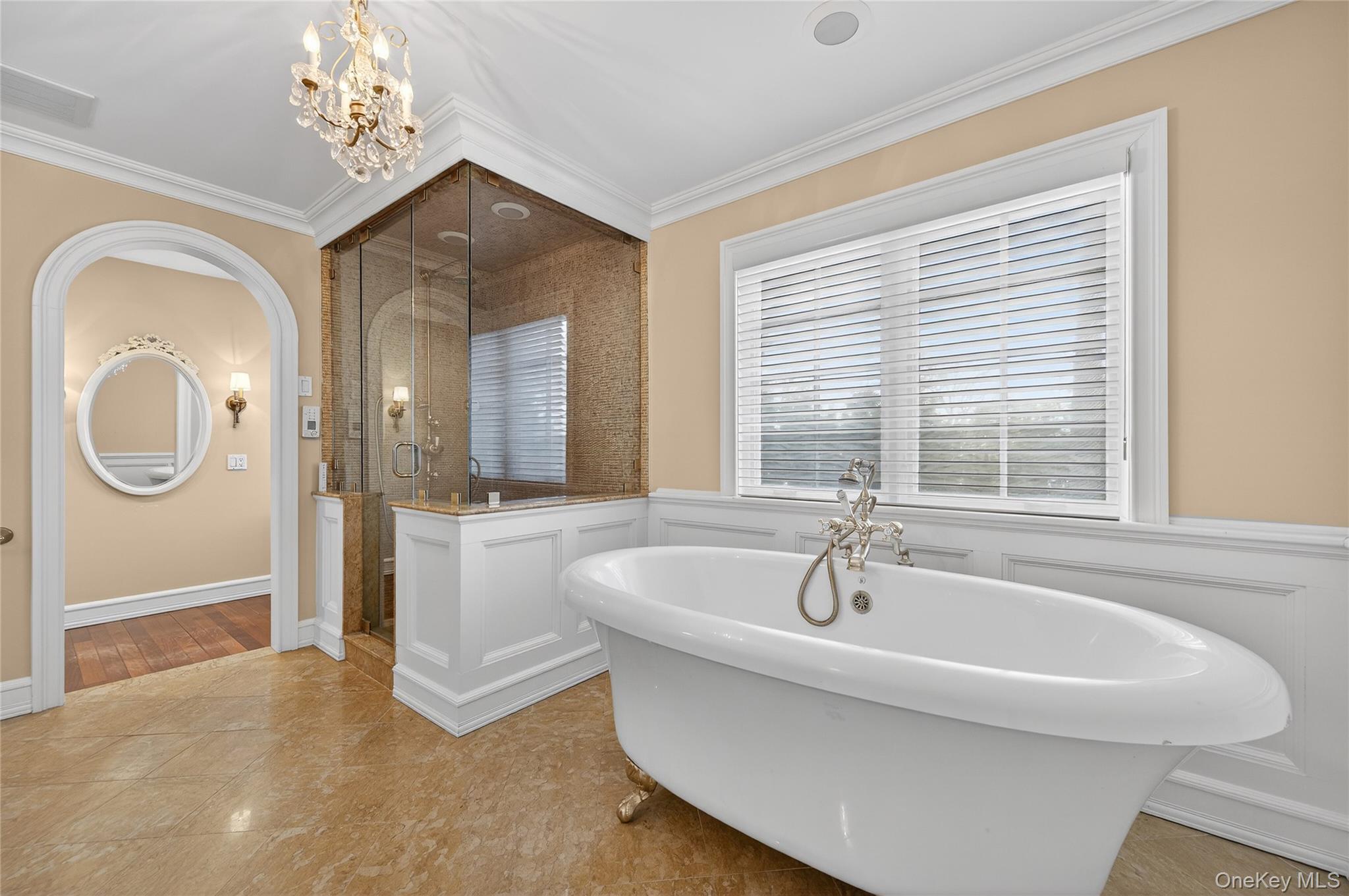 220 Elderfields Road Manhasset, NY 11030 - Photo 28 of 48