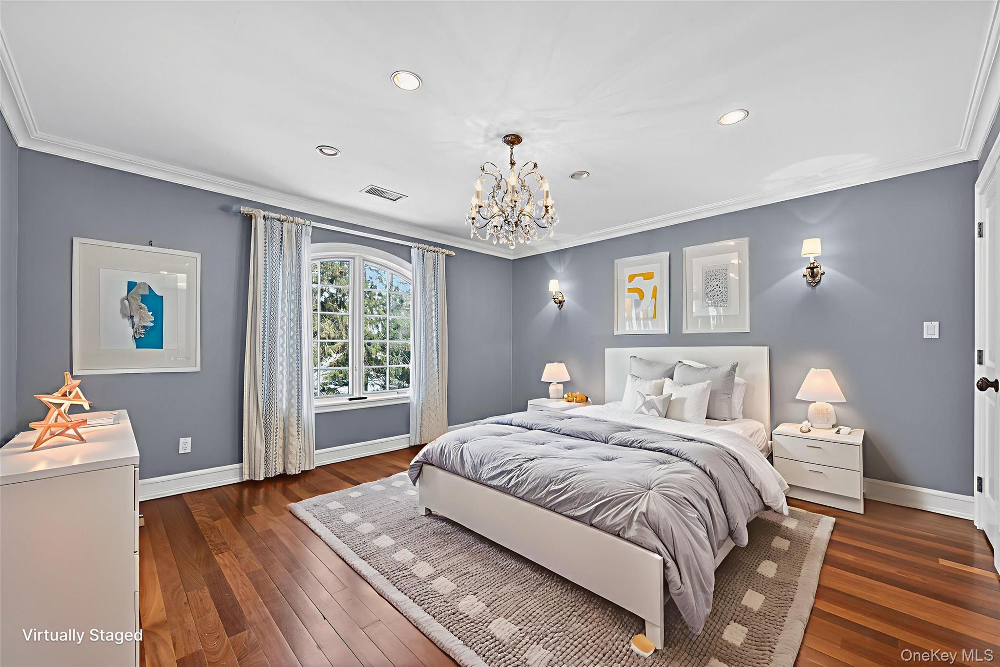 220 Elderfields Road Manhasset, NY 11030 - Photo 33 of 48