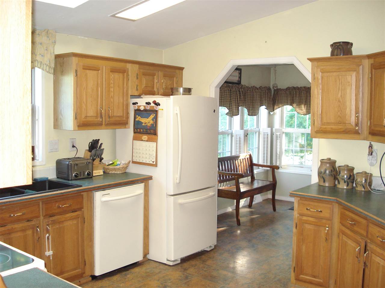 128 Pondview Road Swanzey, NH 03446 - Photo 4 of 27 Gallery Image 4