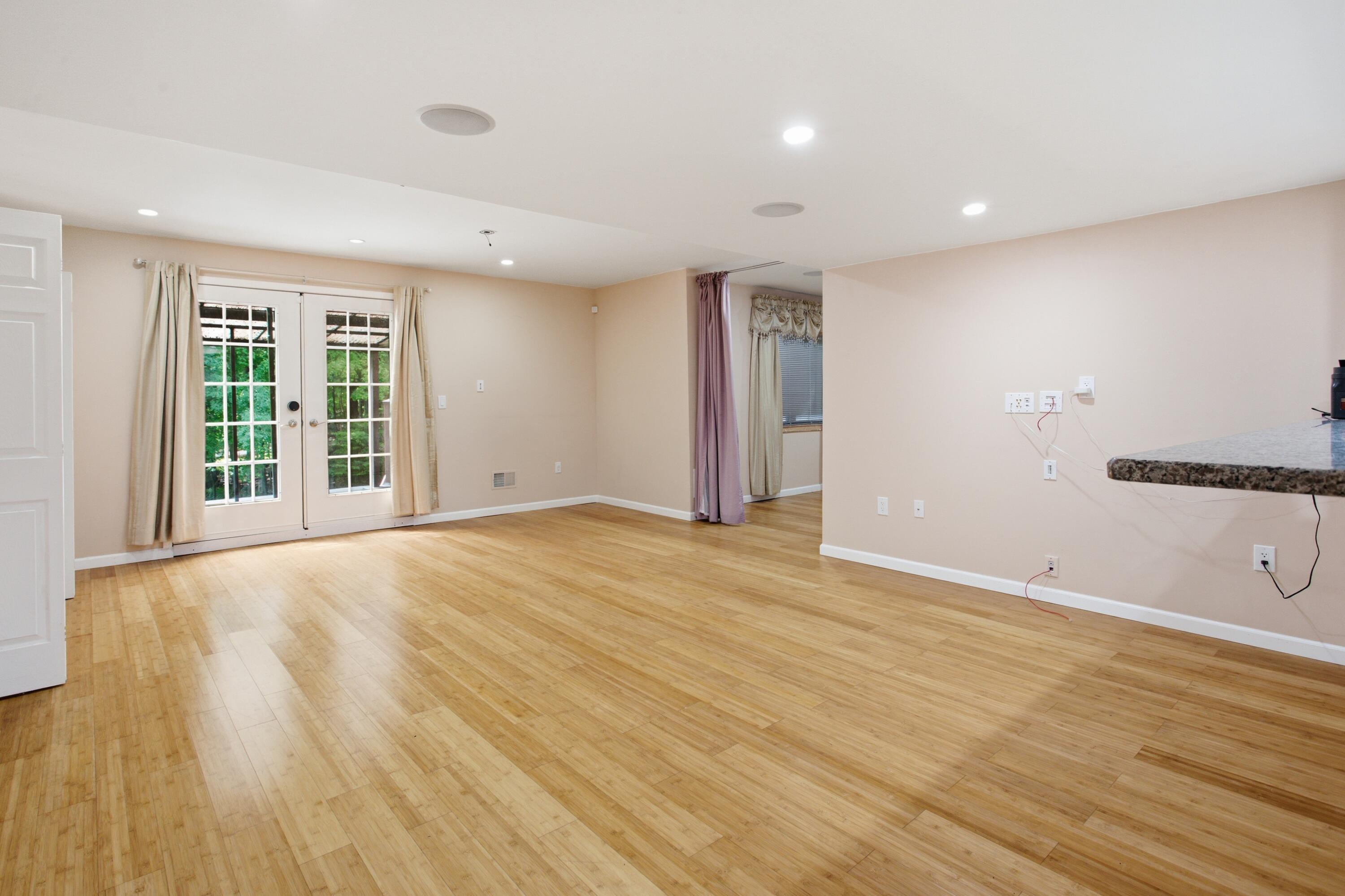 2189 Clinton View Circle Rochester Hills, MI 48309 - Photo 52 of 77 IMG_8043