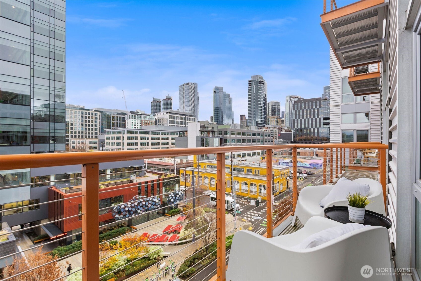 401 9th Avenue North, Unit 504 Seattle, WA 98109 - Photo 24 of 38 a view of city from balcony