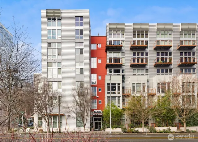 $420,000 | 401 9th Avenue North, Unit 504, Seattle, WA 98109