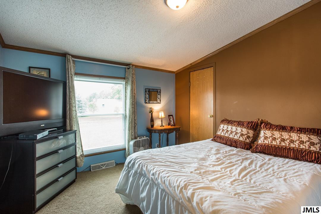 7105 Deweese Road Jackson, MI 49201 - Photo 5 of 33 Photo 5