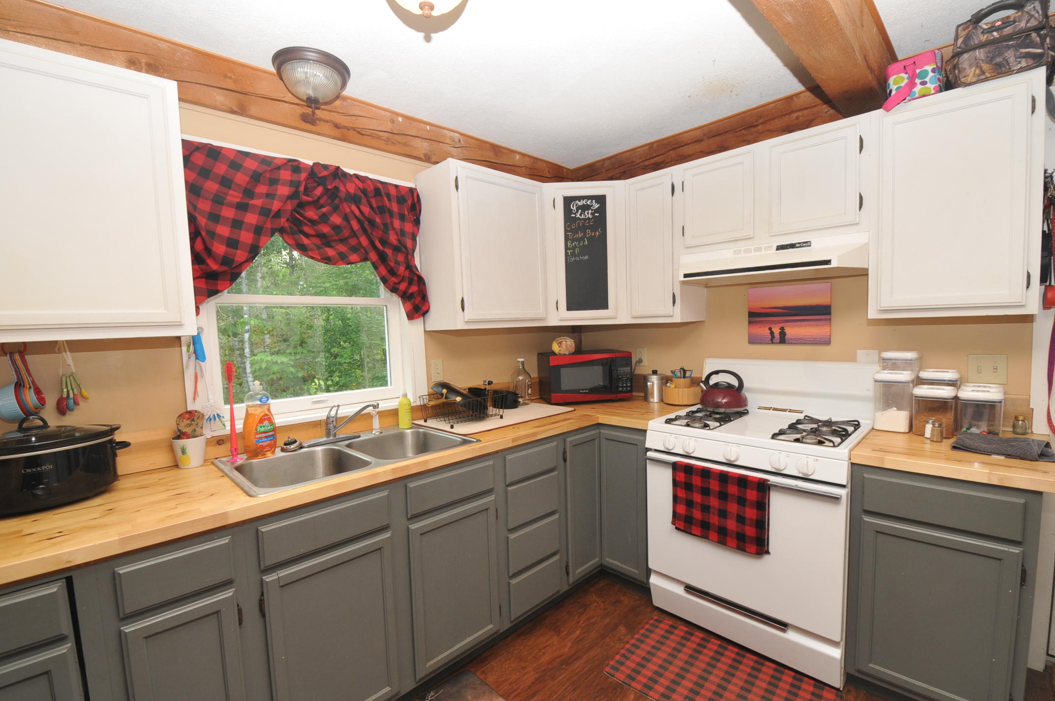 284 Ellsworth Road Aurora, ME 04408 - Photo 15 of 54 DSC_2597