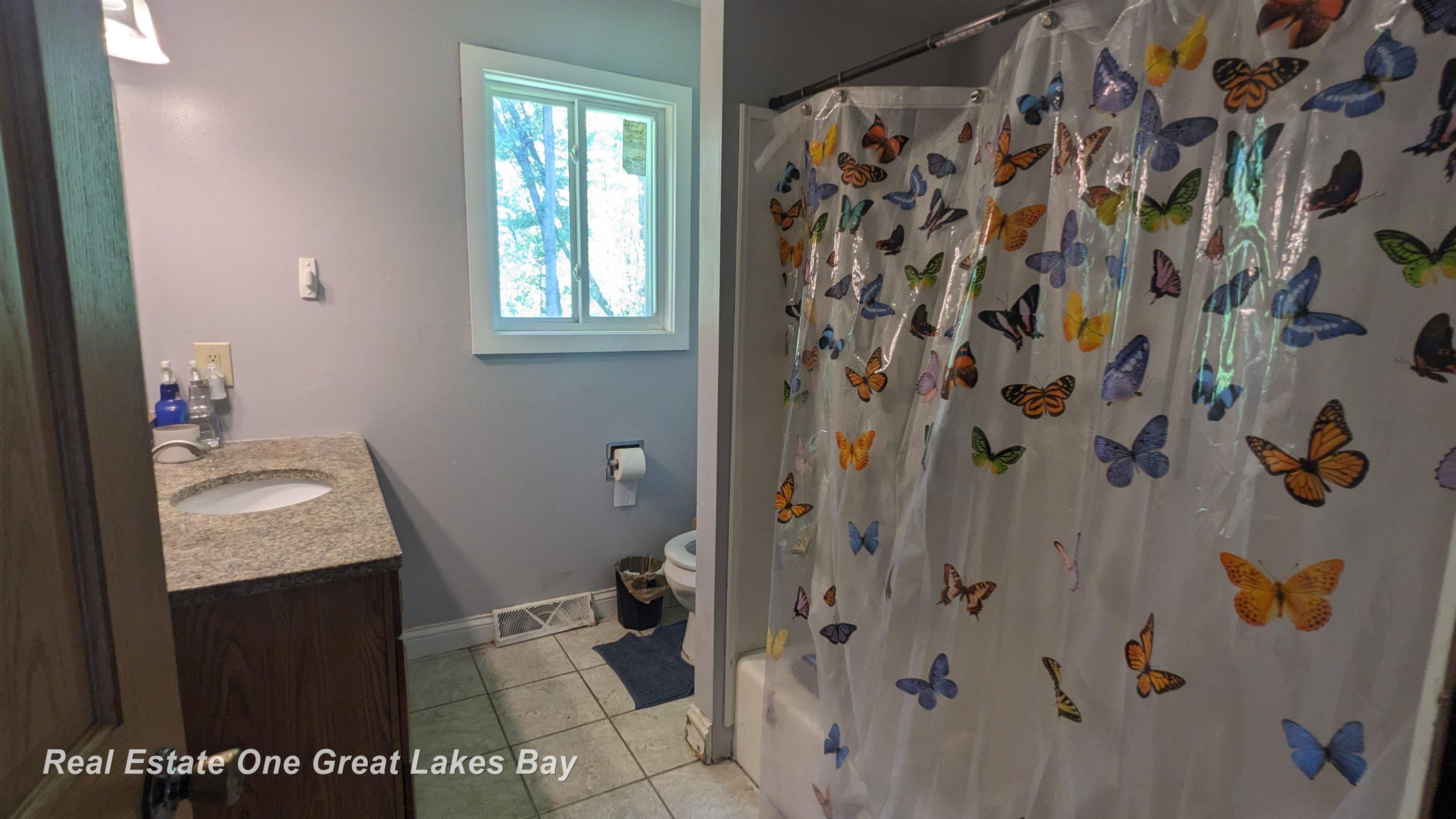 3010 South Towerline Road Bridgeport, MI 48722 - Photo 19 of 22 50143917-13c37b30-7414-462b-bd4a-7a4f8c6a08f5.JPG