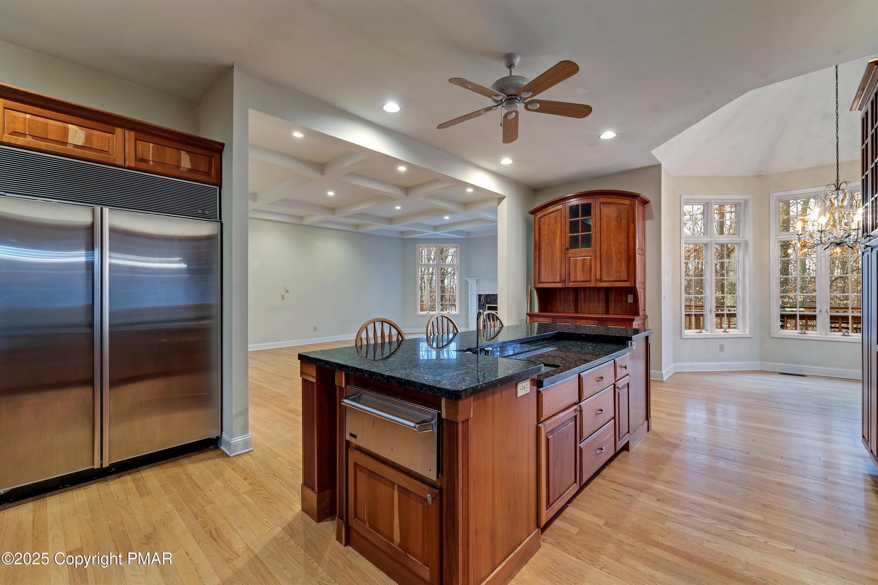 1946 Kyle Drive Stroudsburg, PA 18360 - Photo 11 of 60 5 Kitchen (4)