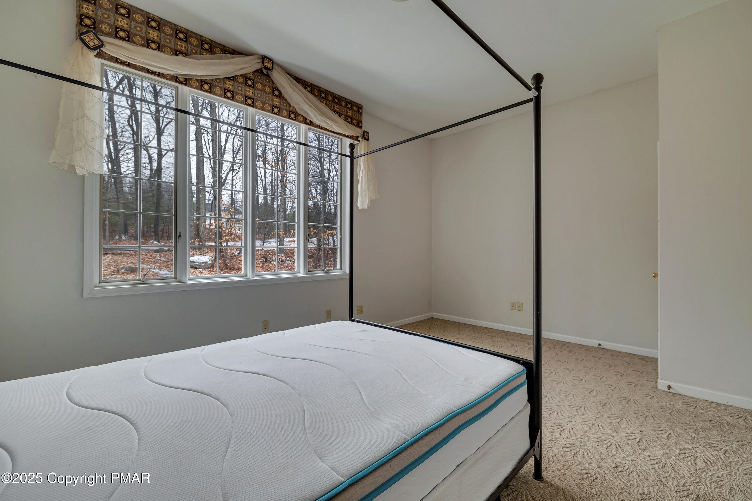 1946 Kyle Drive Stroudsburg, PA 18360 - Photo 24 of 60 10 2nd Bed (2)