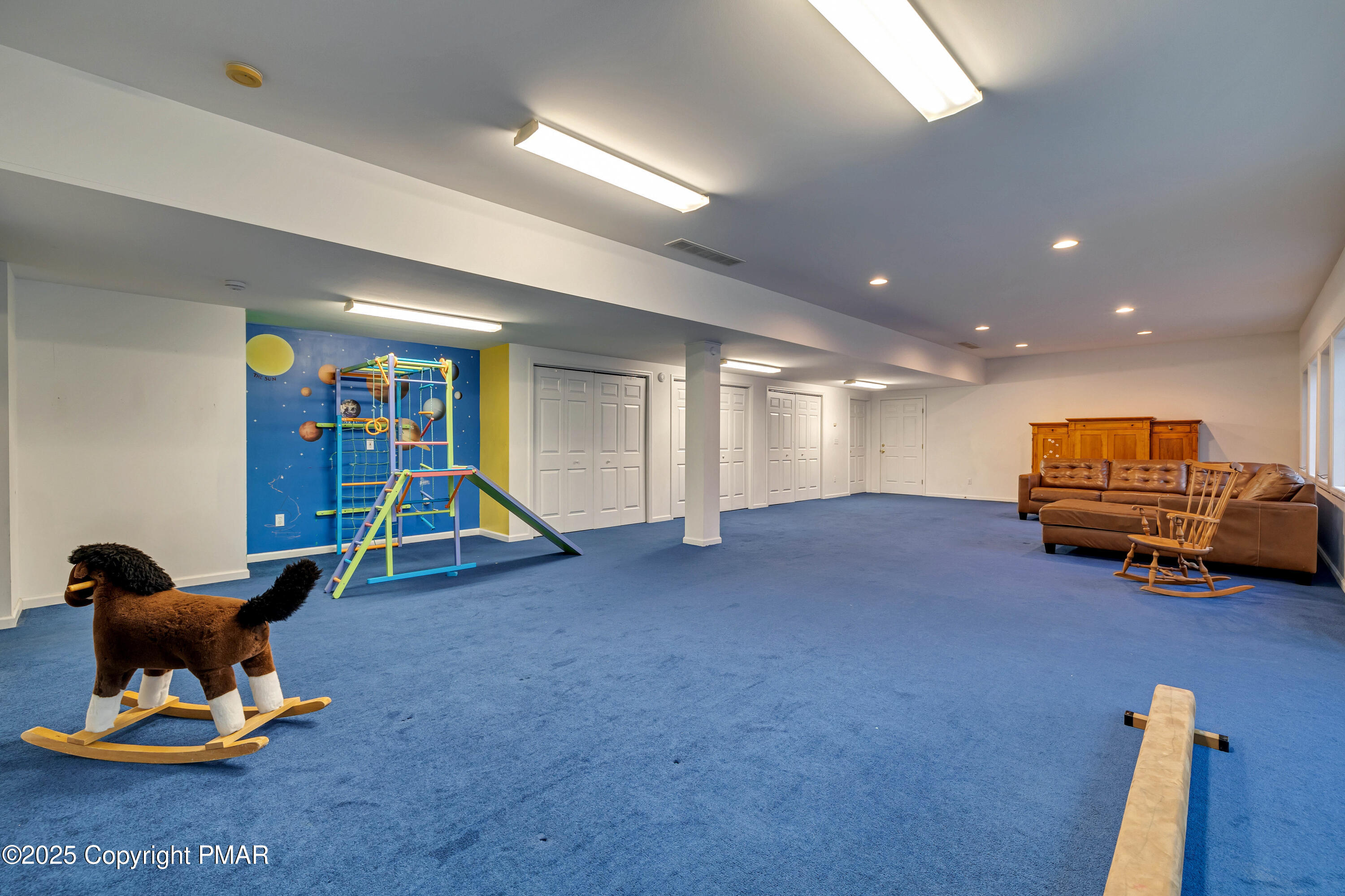 1946 Kyle Drive Stroudsburg, PA 18360 - Photo 28 of 60 12 Lower Level (3)