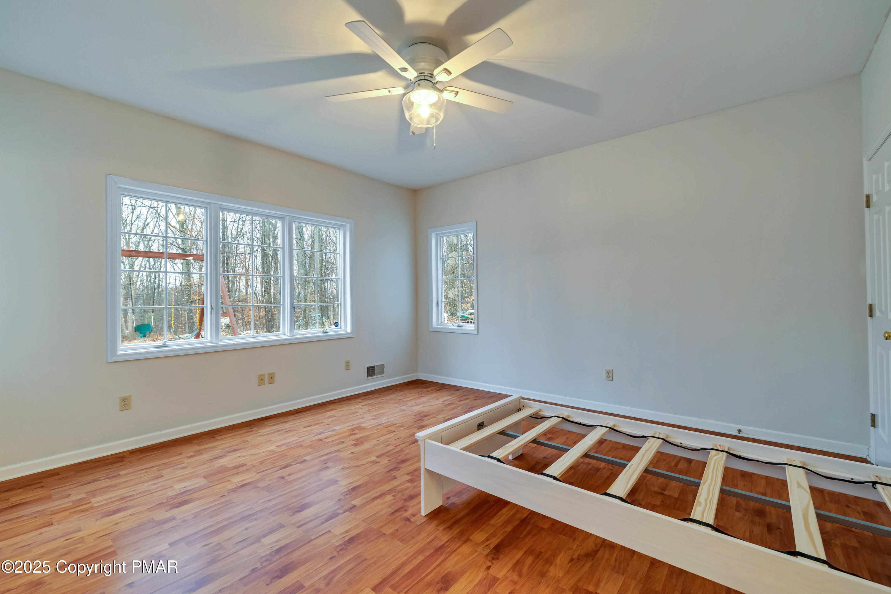 1946 Kyle Drive Stroudsburg, PA 18360 - Photo 34 of 60 15 4th Bed (1)