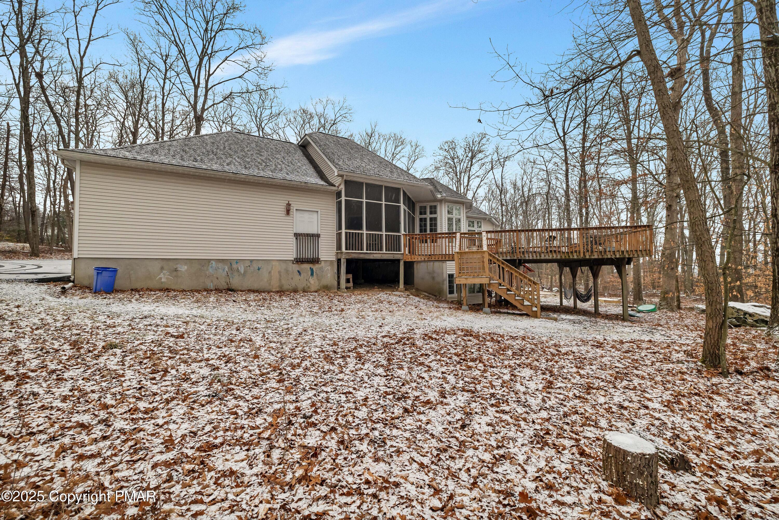 1946 Kyle Drive Stroudsburg, PA 18360 - Photo 41 of 60 19 Back (2)