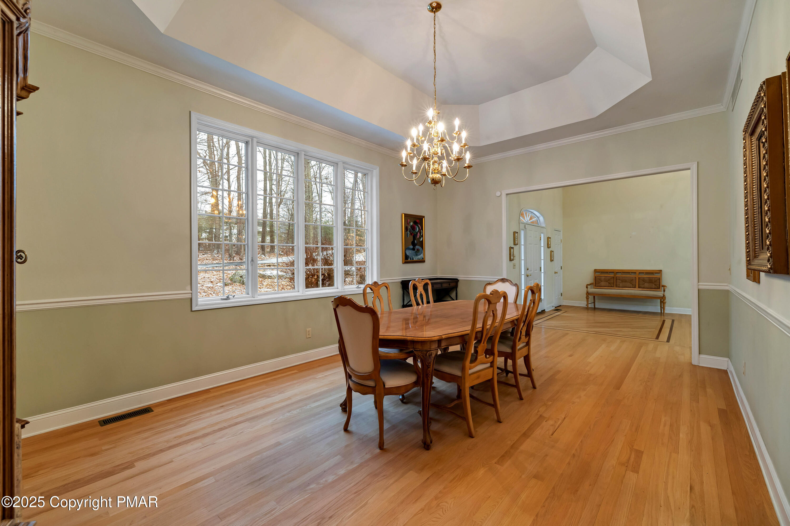 1946 Kyle Drive Stroudsburg, PA 18360 - Photo 6 of 60 4 Dining (2)