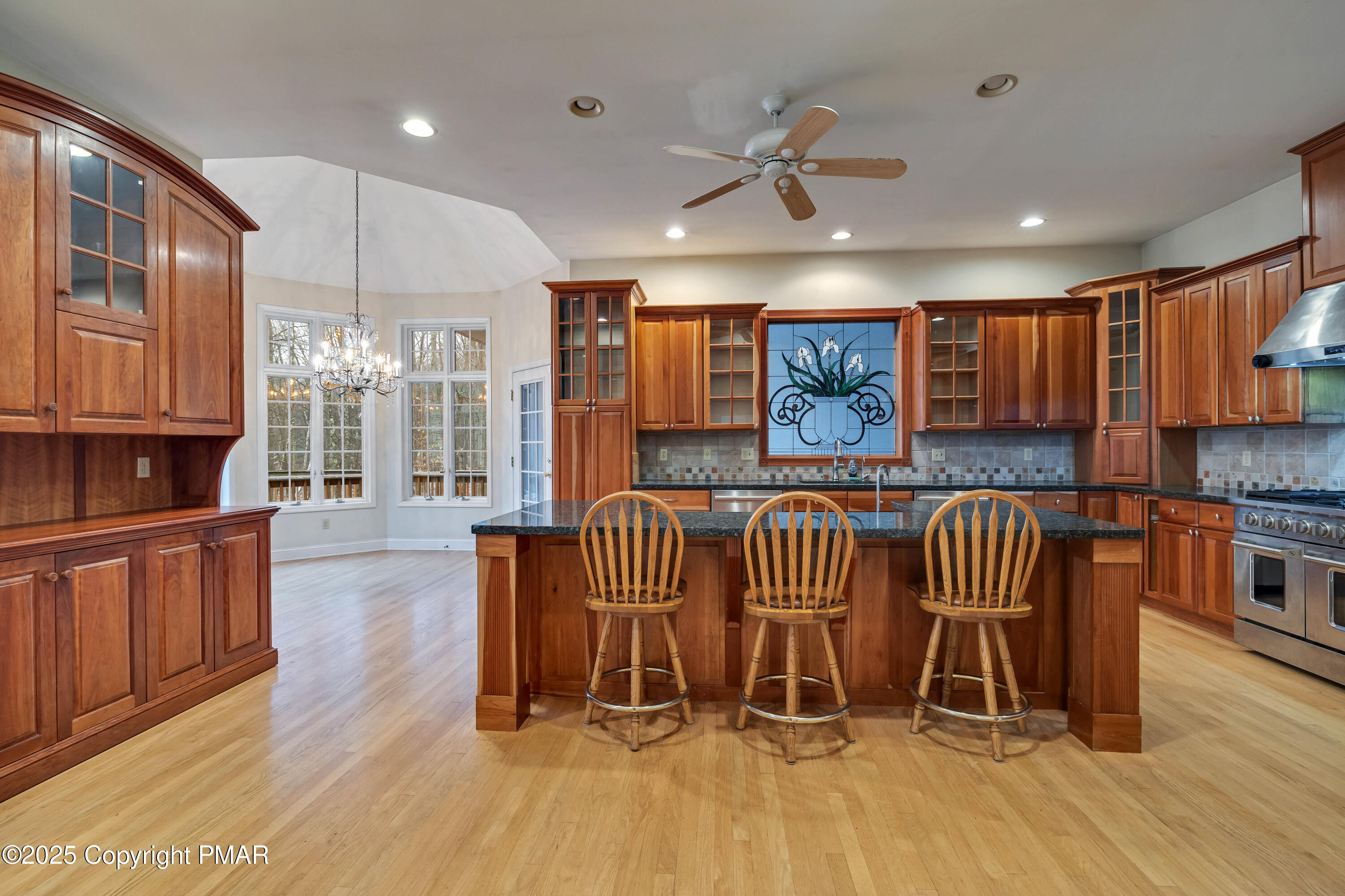 1946 Kyle Drive Stroudsburg, PA 18360 - Photo 8 of 60 5 Kitchen (1)