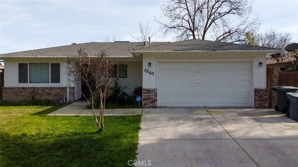 1840 Cheyenne Drive Merced, CA 95348 - Photo 5 of 90 a view of a house with backyard and porch
