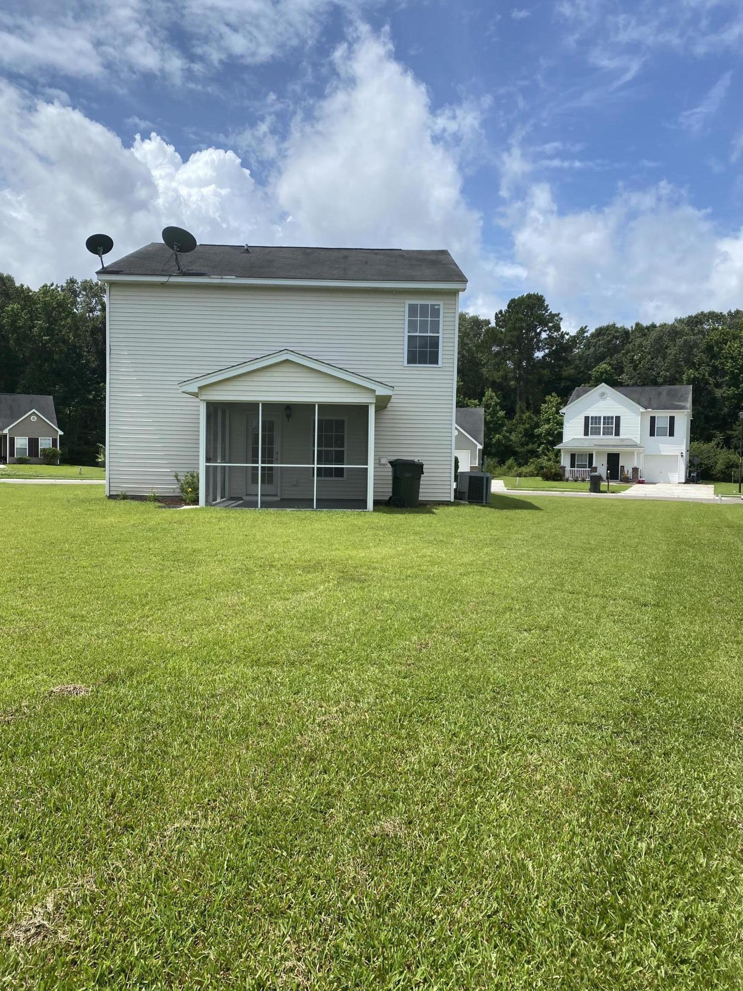 240 Border Road Goose Creek, SC 29445 - Photo 2 of 16 IMG_1296