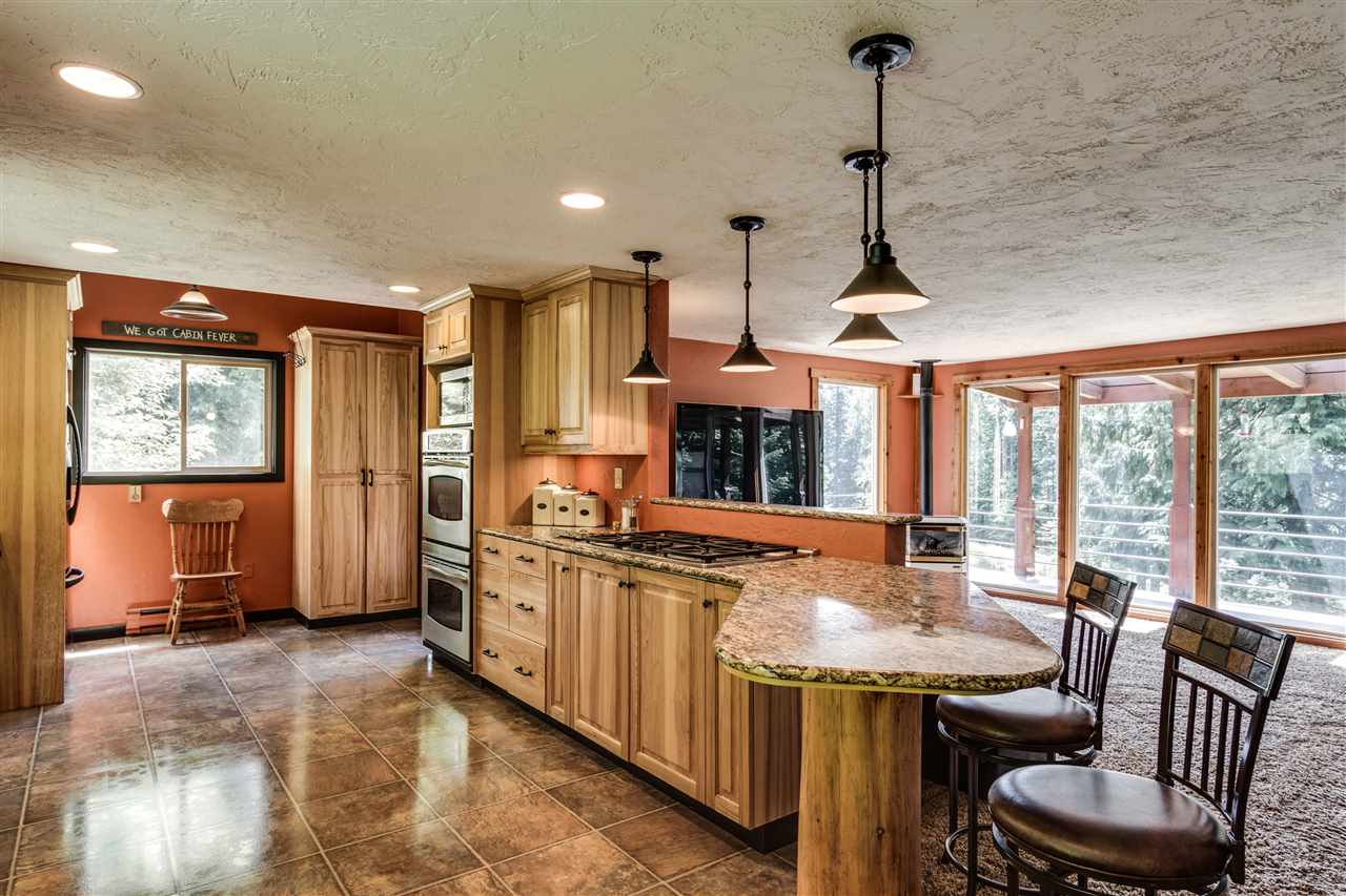 22303 North Travis Road Mead, WA 99021 - Photo 14 of 20