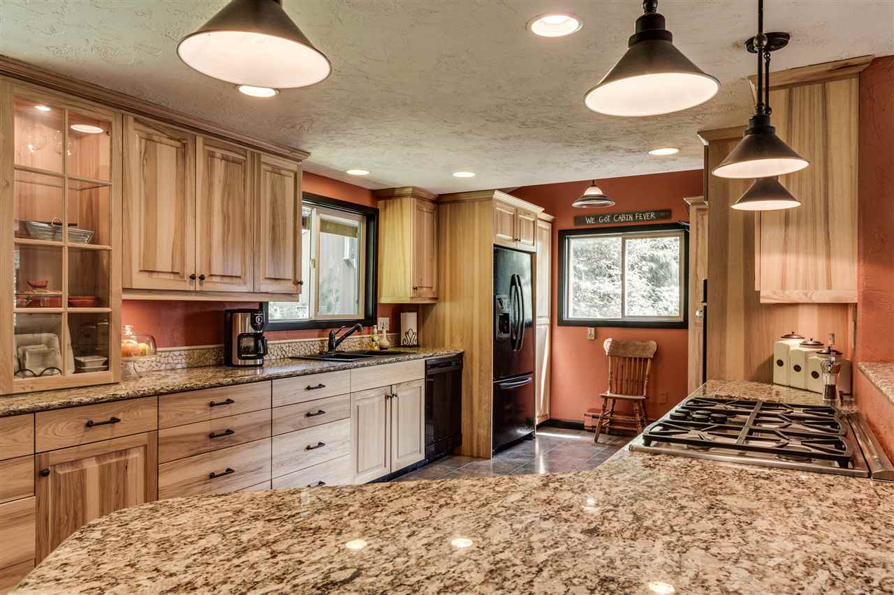 22303 North Travis Road Mead, WA 99021 - Photo 15 of 20