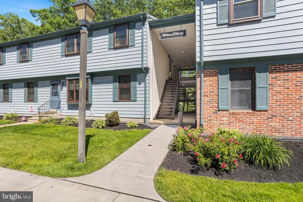 $250,000 | 7 William Ellery Bldg, Turnersville, NJ 08012