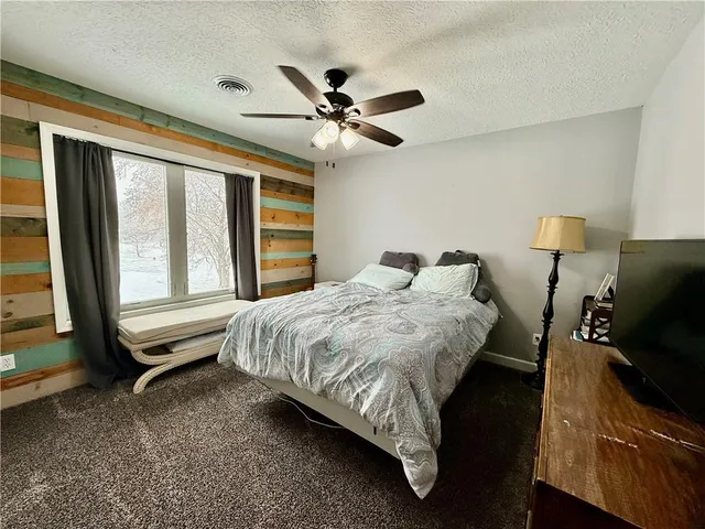 $535,000 | 12470 Lipper Avenue, Higginsville, MO 64037