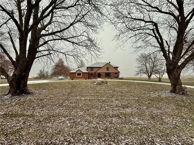 $535,000 | 12470 Lipper Avenue, Higginsville, MO 64037