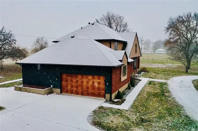 $535,000 | 12470 Lipper Avenue, Higginsville, MO 64037