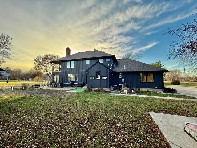 $535,000 | 12470 Lipper Avenue, Higginsville, MO 64037