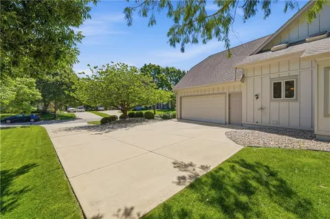 $599,950 | 12726 Mohawk Circle, Leawood, KS 66209