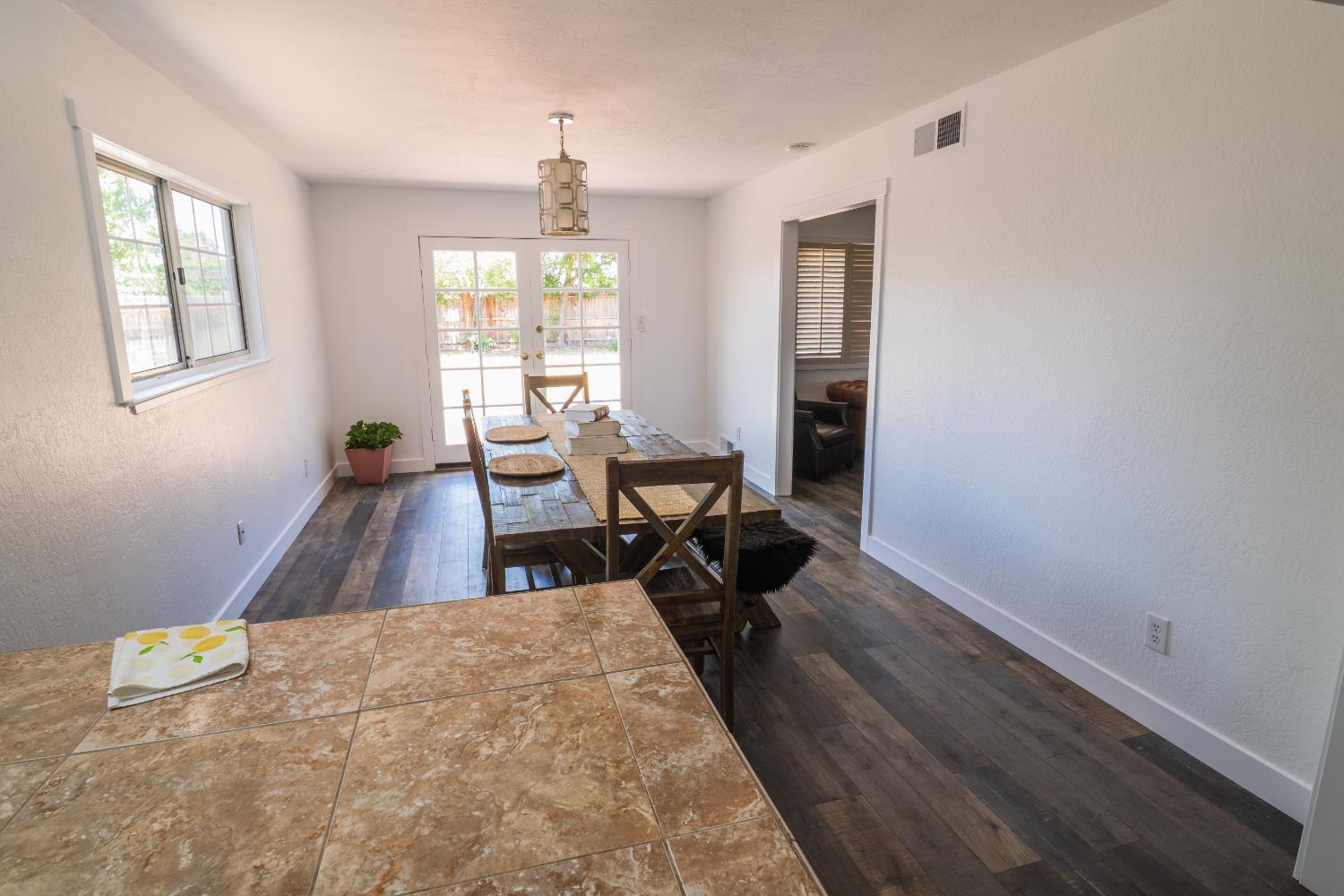 4537 Engle Road Sacramento, CA 95821 - Photo 27 of 50