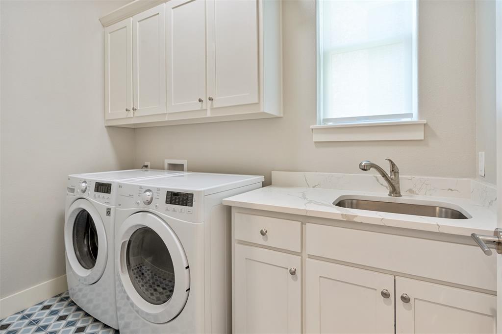 250 E Street Mabank, TX 75156 - Photo 20 of 40