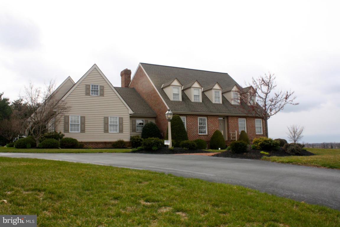 2966 Shenck Road Manheim, PA 17545 - Photo 1 of 34