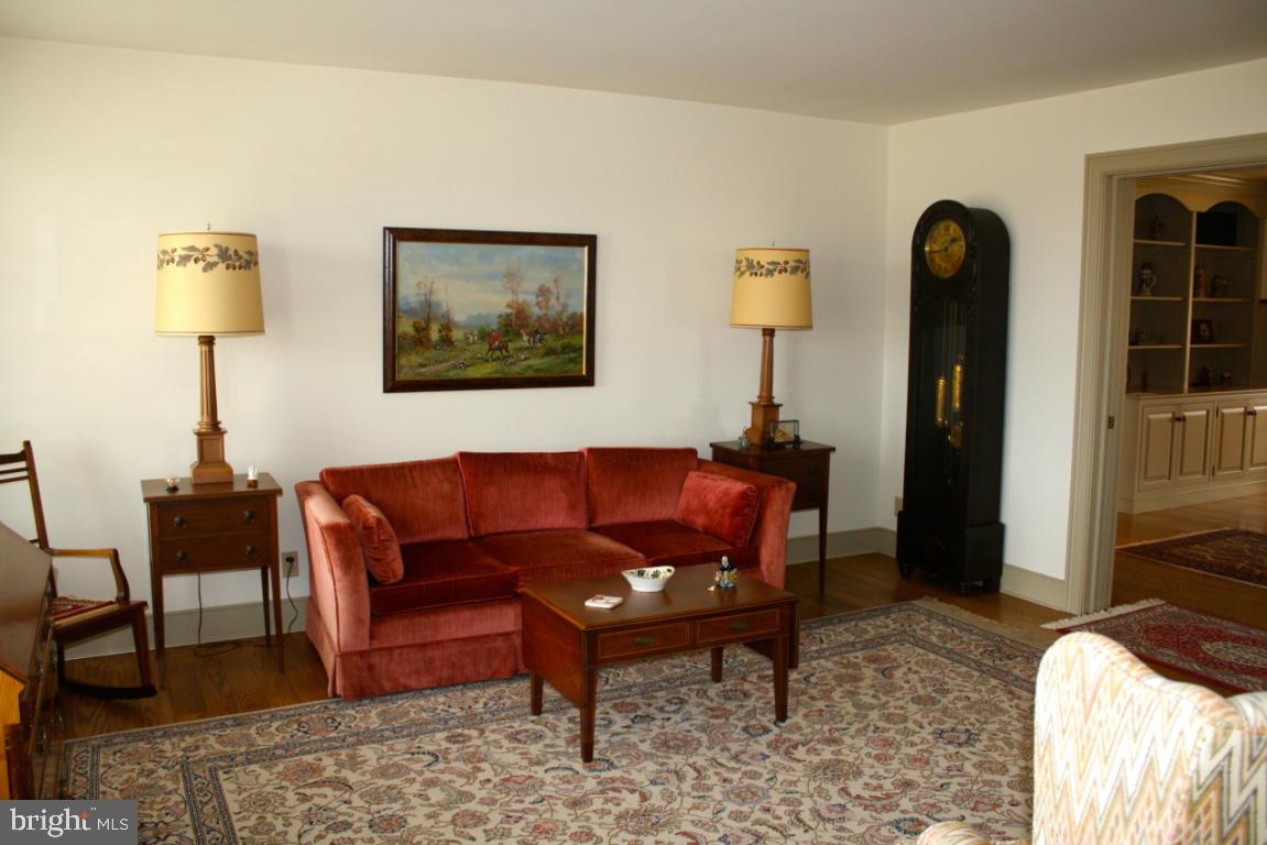 2966 Shenck Road Manheim, PA 17545 - Photo 2 of 34