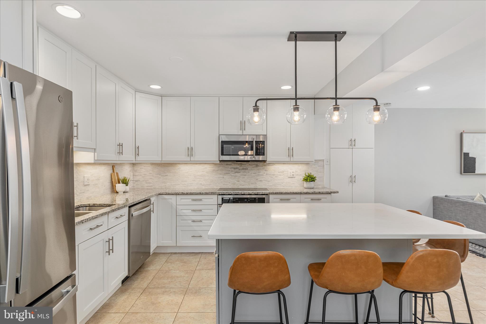 12108 Quorn Lane Reston, VA 20191 - Photo 13 of 91 Kitchen | Main Level