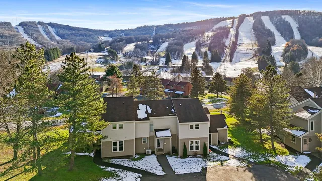 $324,900 | 2127 Darius Drive, Cortland, NY 13045