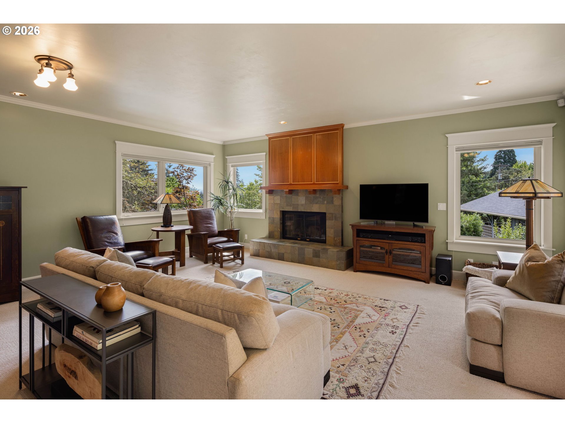 1949 Graham Drive Eugene, OR 97405 - Photo 10 of 48
