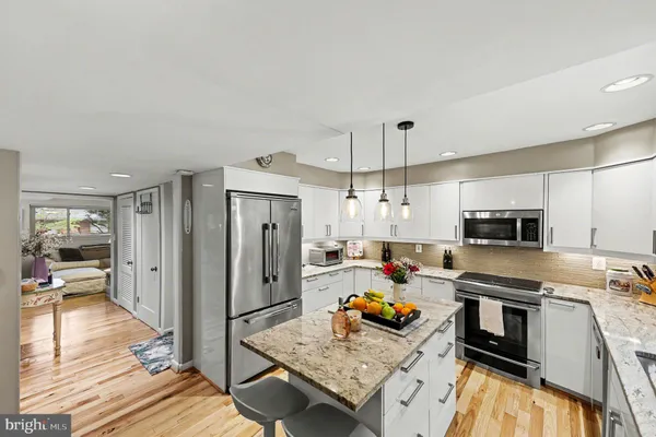 $4,500 | 6306 Beachway Drive, Falls Church, VA 22044