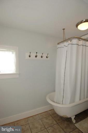 202 Edwards Ferry Road Northeast Leesburg, VA 20176 - Photo 23 of 28 Bath #2