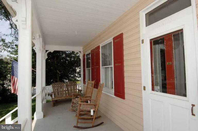 202 Edwards Ferry Road Northeast Leesburg, VA 20176 - Photo 28 of 28 FRONT PORCH